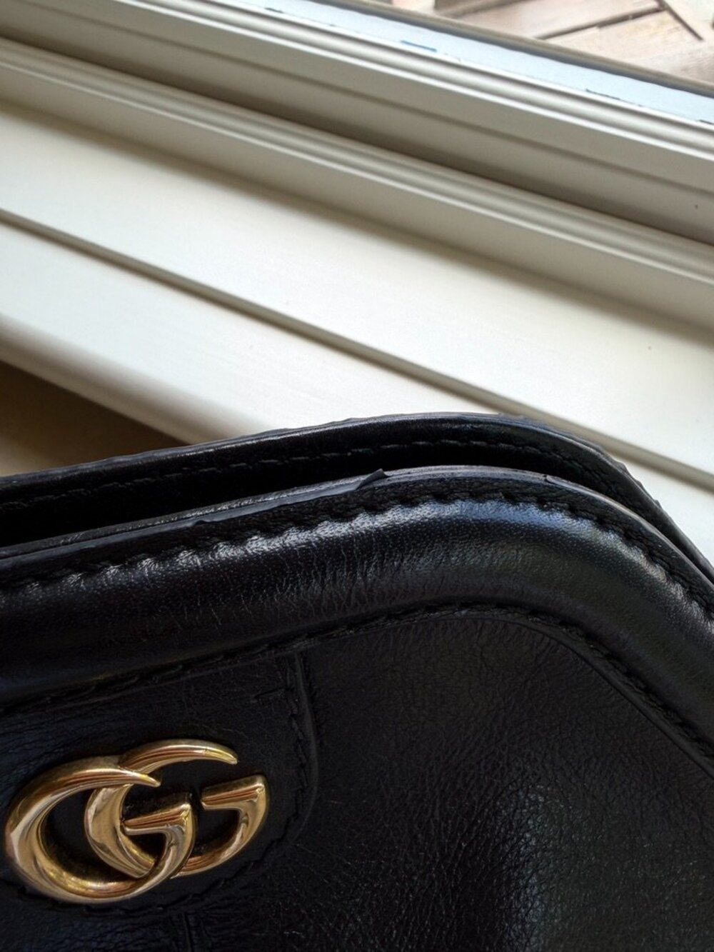 Gucci GG Marmont, Tiger Head, Shoulder Strap Leather Purse - Picture 7 of 16